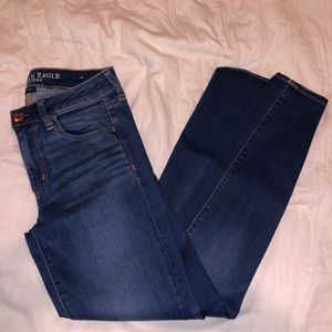 American eagle dark wash jegging size 6